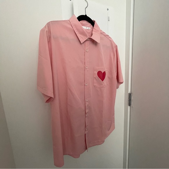 Pink Heart Short Sleeve Shirt for Men’s L - Picture 2 of 3